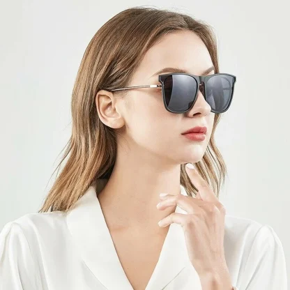 Sunglasses Clip-Ons with Flip-up Design - Image 9